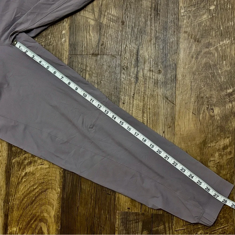 Women's Lululemon License to Train High-Rise Pant | Size 4
